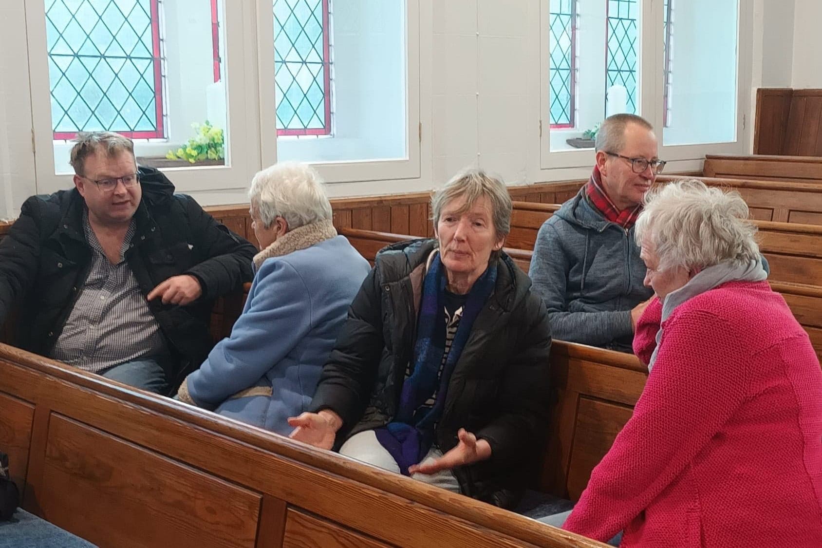 Volunteers in Penmaenmawr practice active listening